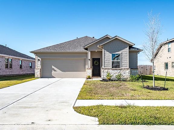 2nd image of 606 Little Cypress Ln
