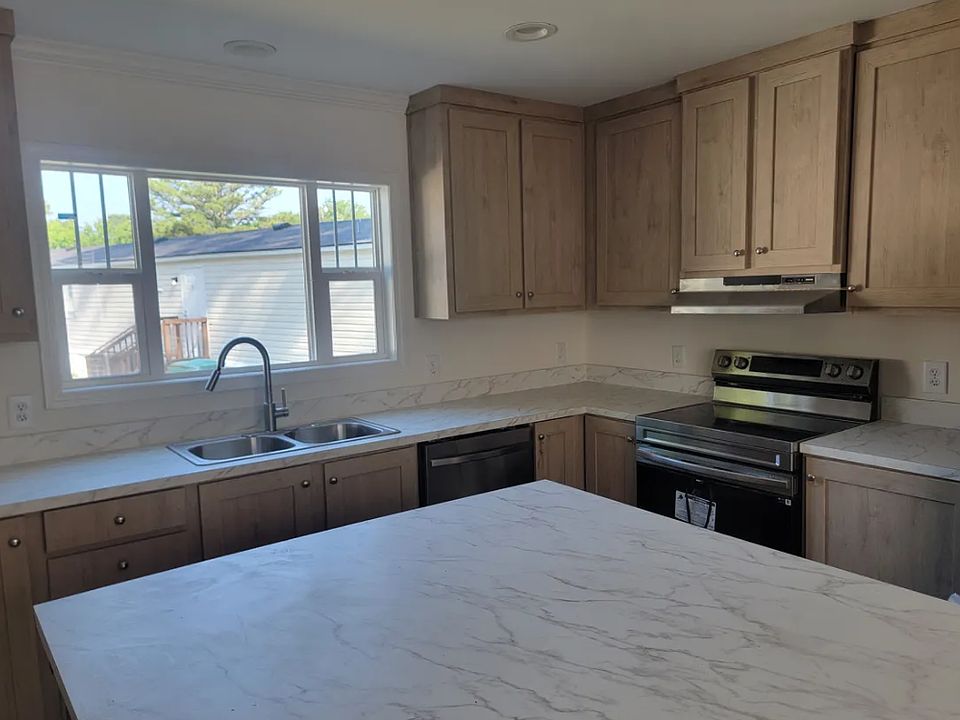 1st image of 1505 Pensacola Ct