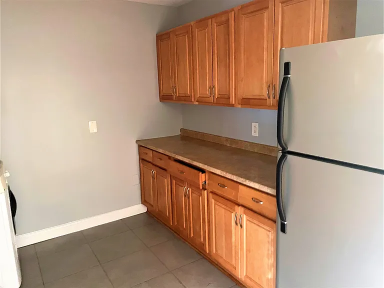 8405 Greenbelt Rd #101 — Photo 16
