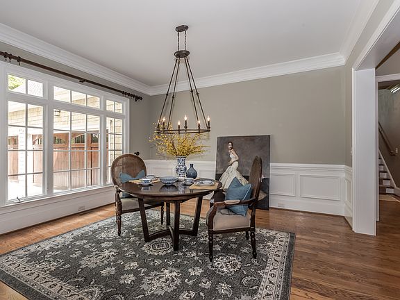 4th image of 125 Seabury Dr
