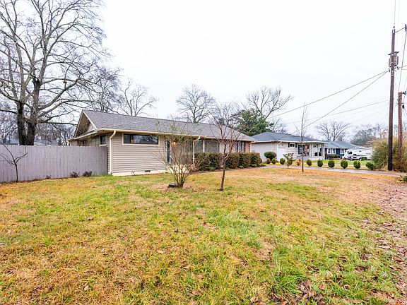2nd image of 4403 Lanoir Cir