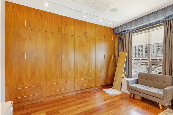 Sold by Alta Real Estate | media 18