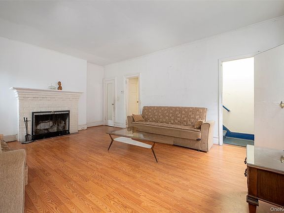 3rd image of 33-42 87 Street