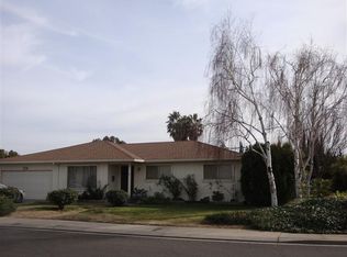 2424 Mauna Kea Dr, Ceres, CA 95307