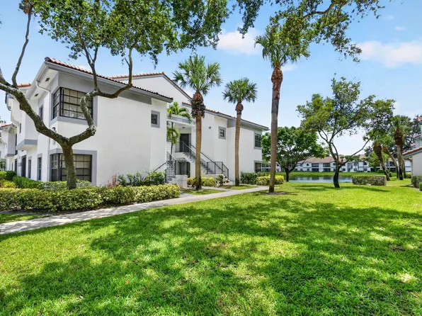 5394 Firenze Drive, Boynton Beach, FL 33437