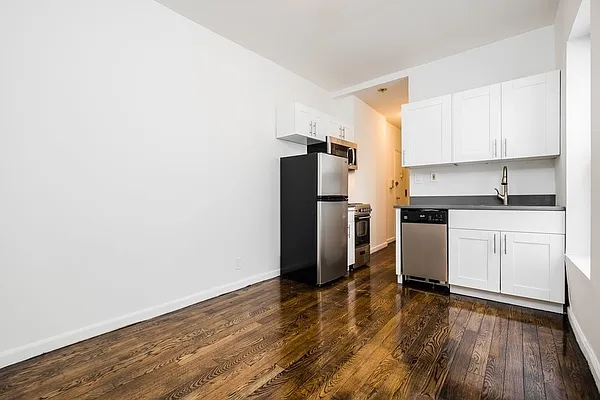 Rented by Compass | media 3