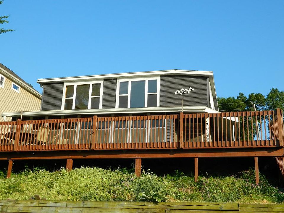 1st image of 2642 Seymour Dr