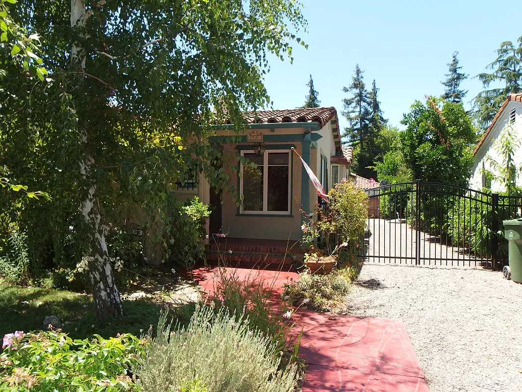 Property photo 2