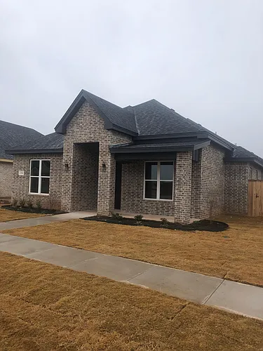 1742 Sina Ave Photo 1