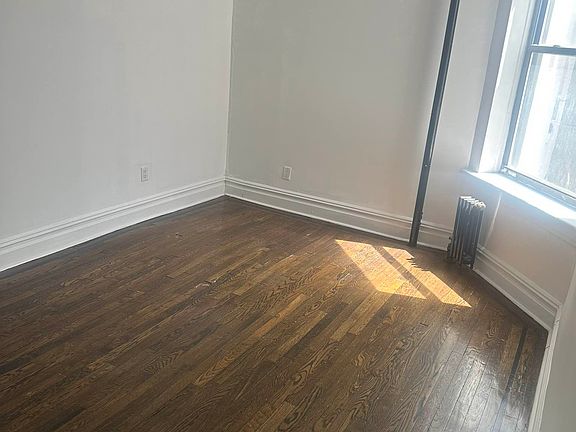 4th image of 864 60th St APT B4