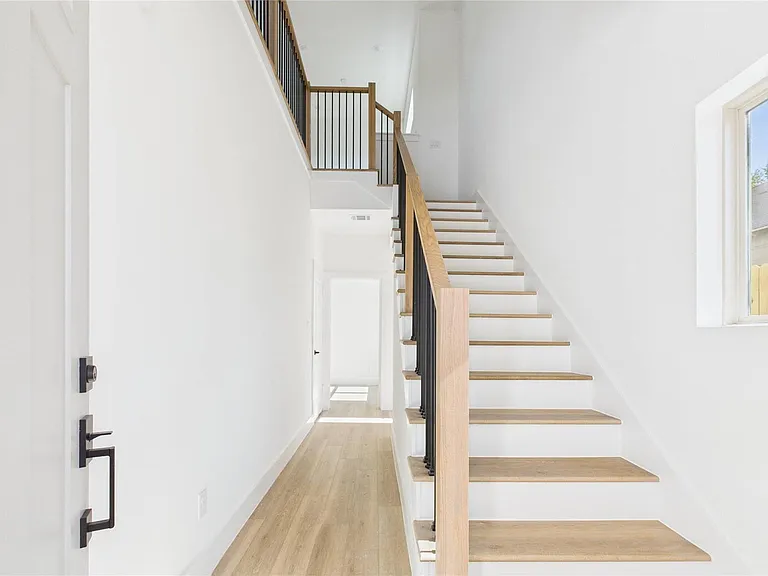 5316 Terry St — Photo 5