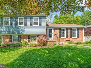 3106 Savoy Dr, Fairfax, VA 22031