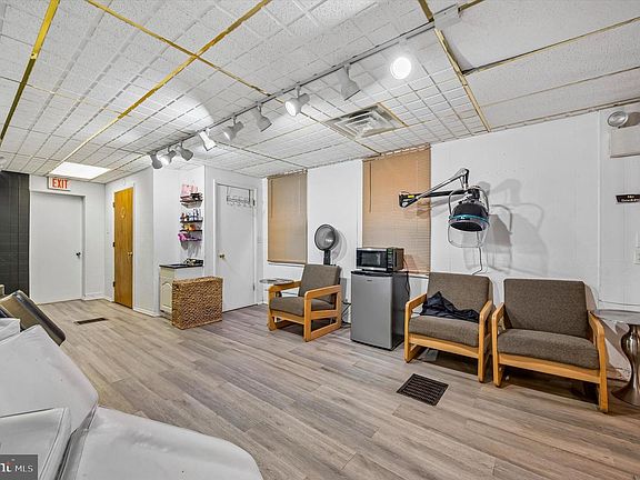 4th image of 2522 N 5th St