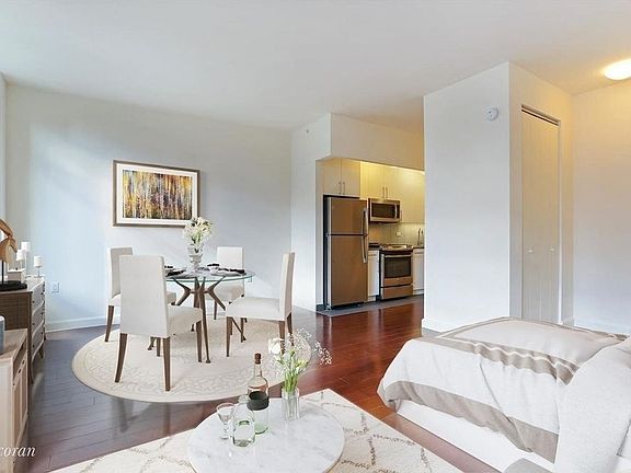 4th image of 81 Fleet Pl APT 11K