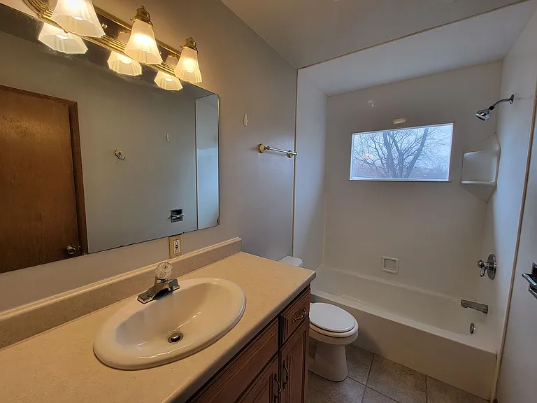 2023 Valley Park Dr — Photo 10