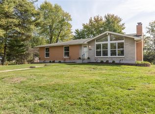 4802 Towne South Rd, Saint Louis, MO 63128