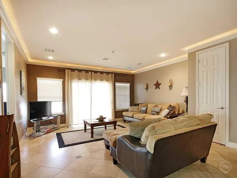 7039 Kingston Cove Ln #205 — Photo 7