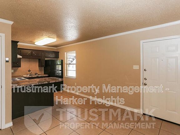 4th image of 501-1 Root Ave
