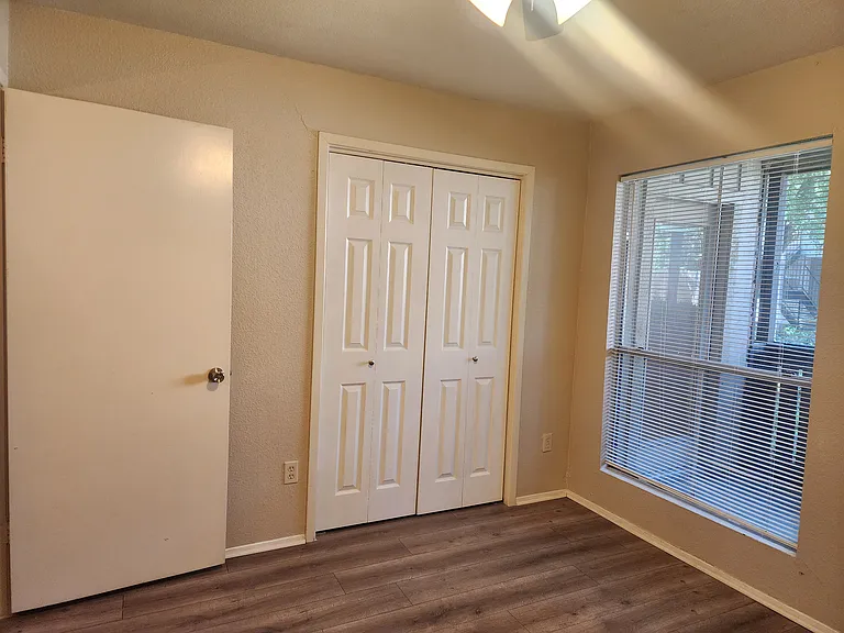 5665 Birchmont Dr #H — Photo 8