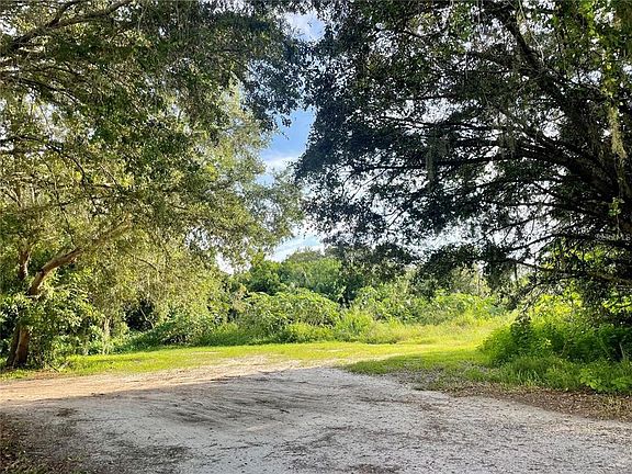 3rd image of ALBEE FARM ROAD