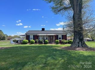 5842 Saint Peters Church Rd, Conover, NC 28613