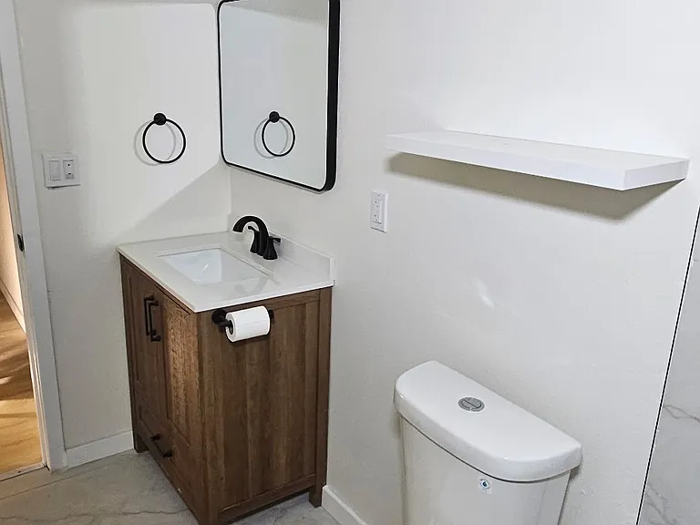 9001 Orion Ave #3 — Photo 9