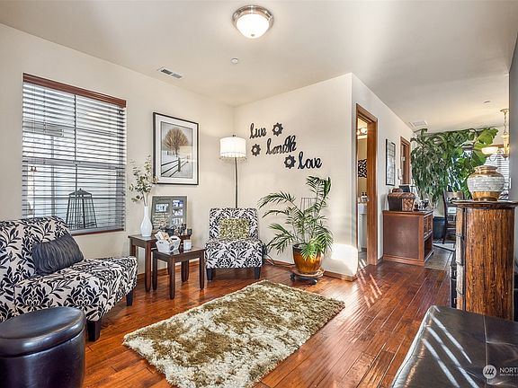 4th image of 29749 214th Avenue SE