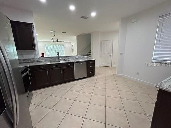 4th image of 9569 Roundstone Cir
