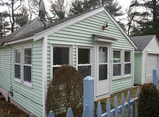 55 Red Brook Rd, Buzzards Bay, MA 02532