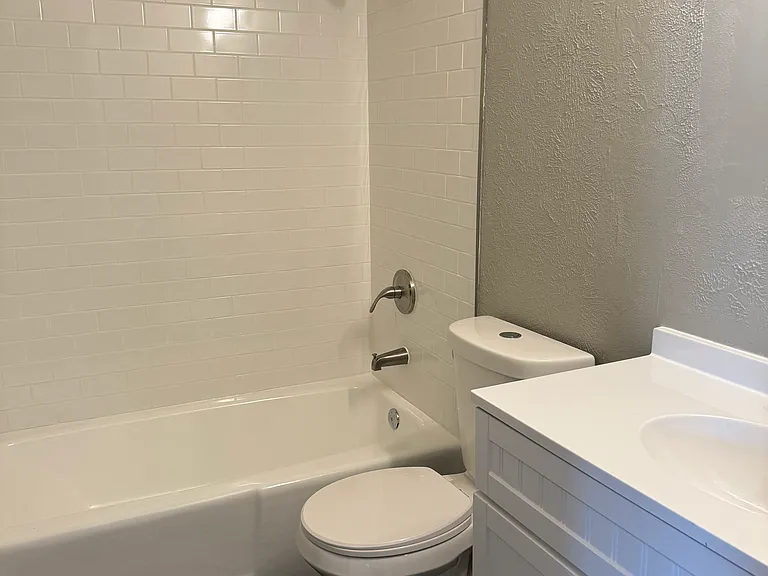 1503 SW Skyline Dr — Photo 6
