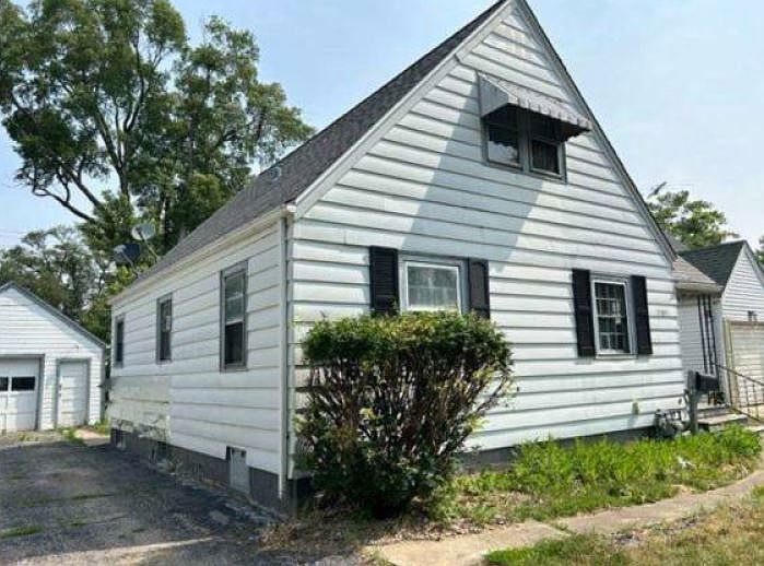 1305 W Jefferson St, Joliet, IL 60435 Zillow