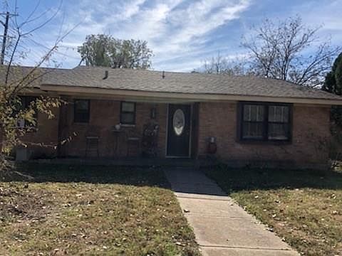 1st image of 102 W Celeste Dr