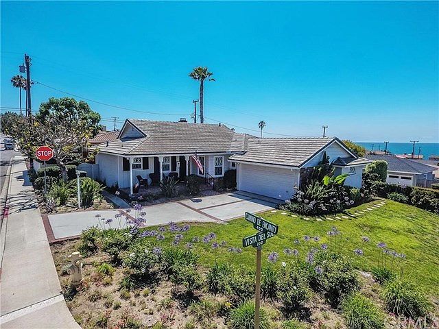 1st image of 473 Camino De Encanto