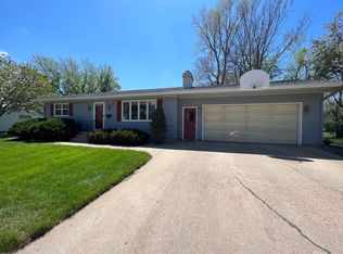 130 19th St SW, Huron, SD 57350