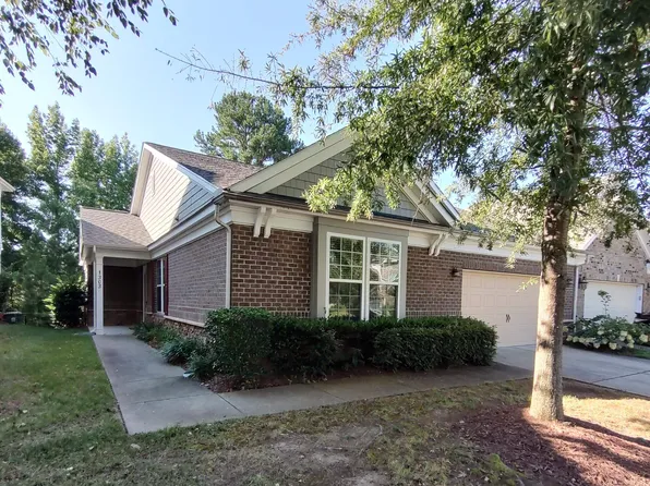 1303 Seattle Slew Ln, Cary, NC 27519