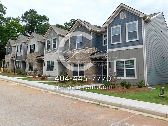 2nd image of 2889 Bayrose Cir