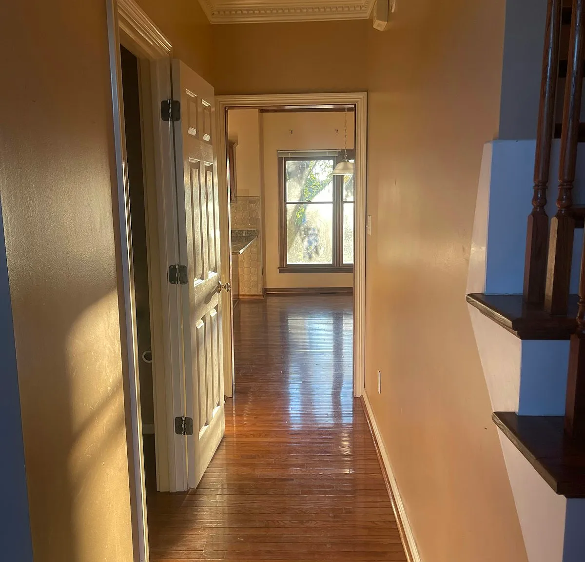 604 Emmett Creek Lane — Photo 4