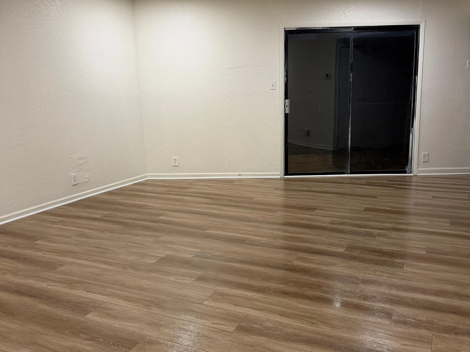 2 bed, 780 sqft, $1,600 — Photo 4