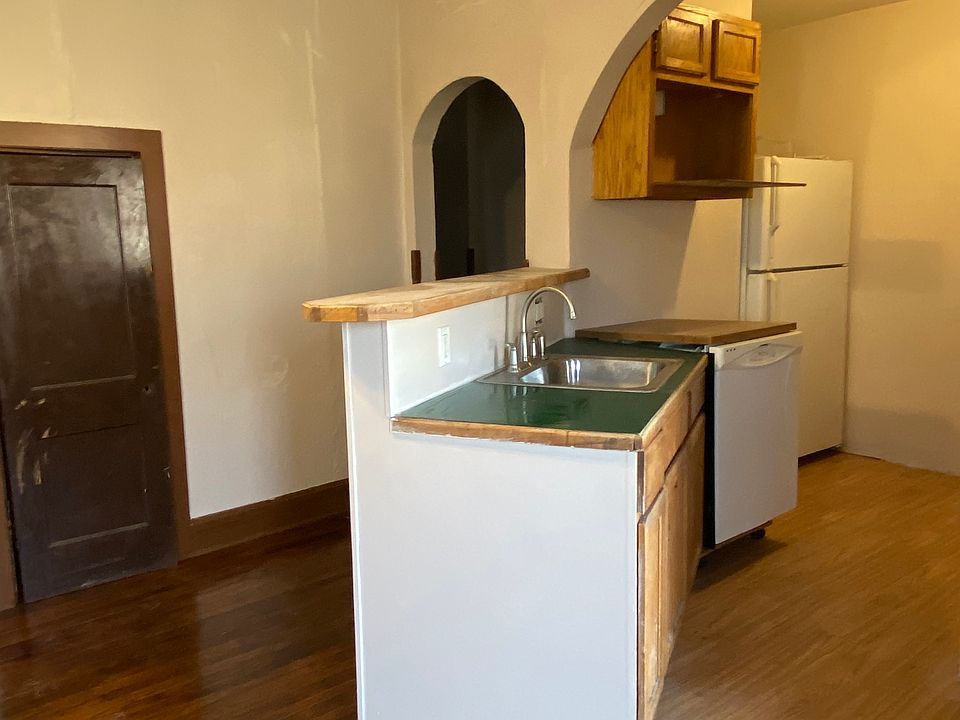 Kitchen/Living Room