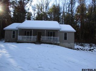 176 Blanchard Loop, Gloversville, NY 12078