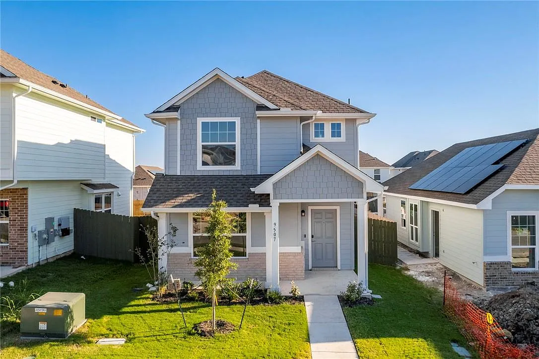 3 bed, 2.5 bath, 1248 sqft, $2,150 — Photo 1