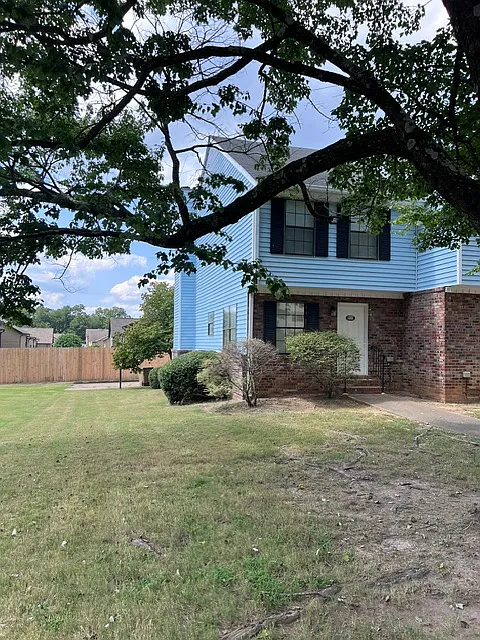 5519 Park Pl S — Photo 2