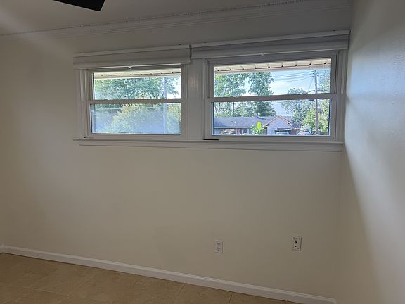 2nd image of 6714 Edsall Rd