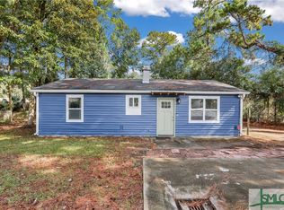 618 E Montgomery Cross Rd, Savannah, GA 31406