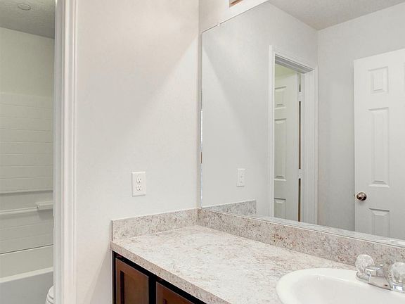 4th image of 3823 Lexington Grove Ct