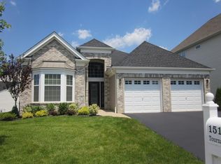 151 Tournament Dr, Monroe, NJ 08831