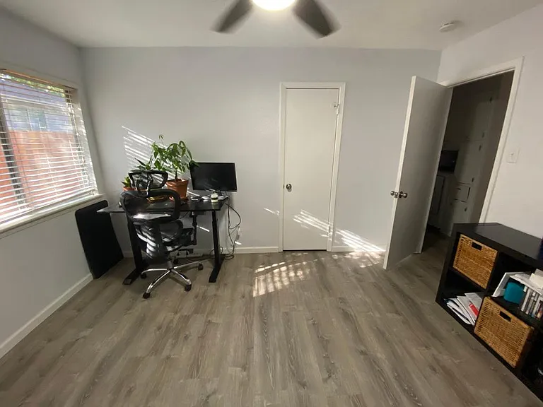 408 Northway Dr — Photo 11