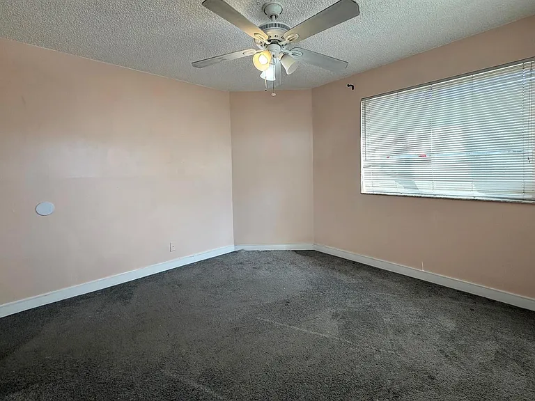 9977 Westview Dr #111 — Photo 27