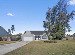 336 Somerset Dr, Raeford, NC 28376