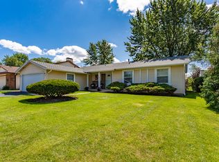 1007 Borman Ct, Elk Grove Village, IL 60007